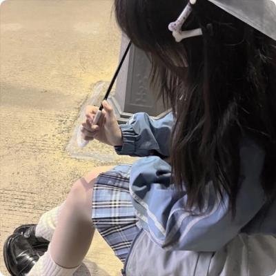 晚星不借光自成烈焰