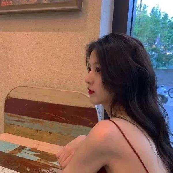 小后妈又穷又疯京圈佛子跪地宠